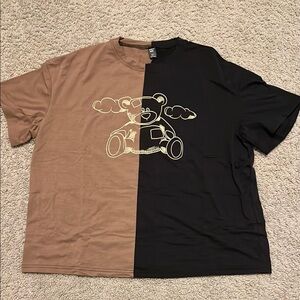 Two-Tone Bear Graphic T-Shirt